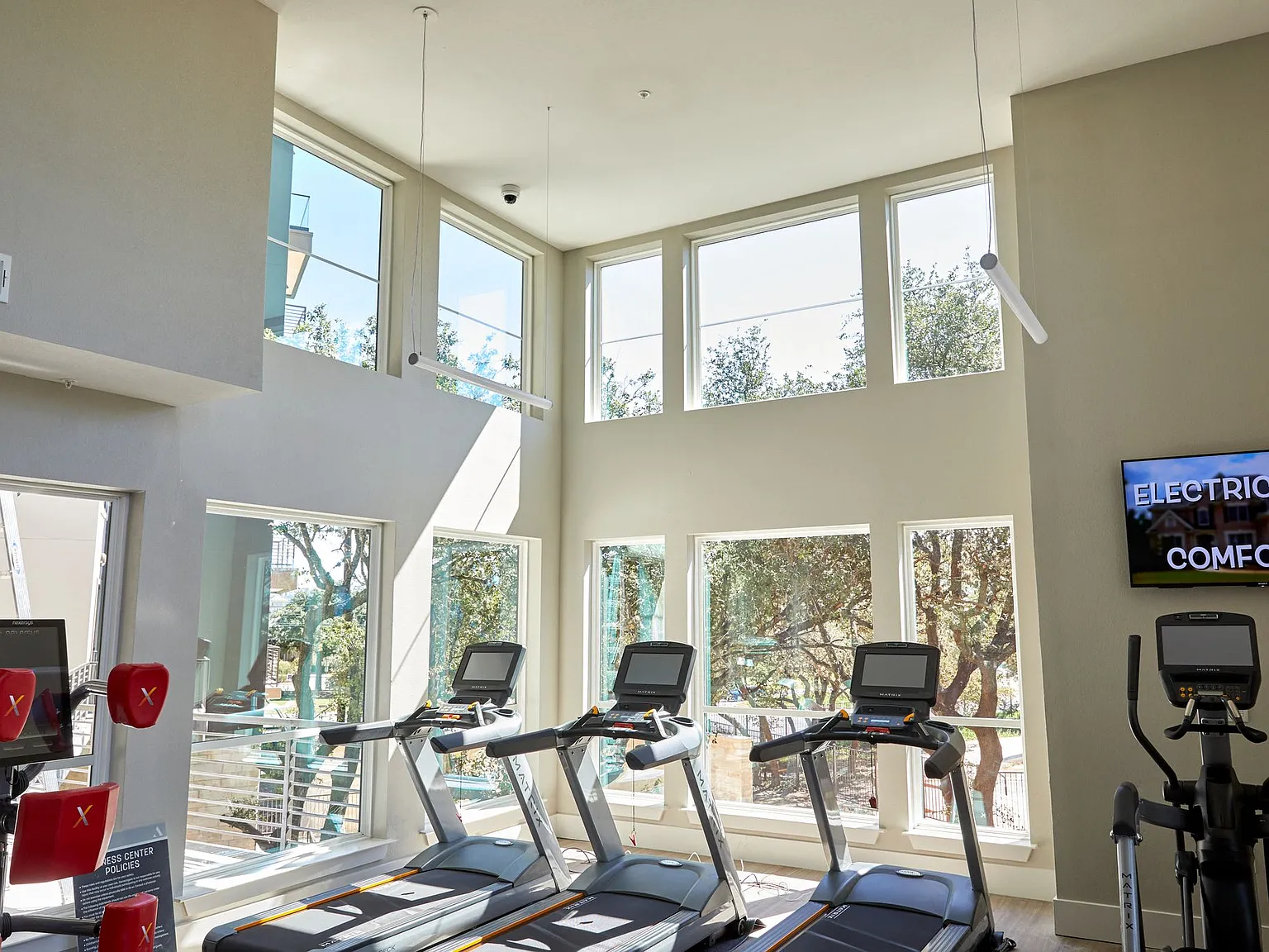 Addison Medical Center Apartments — Photo 4