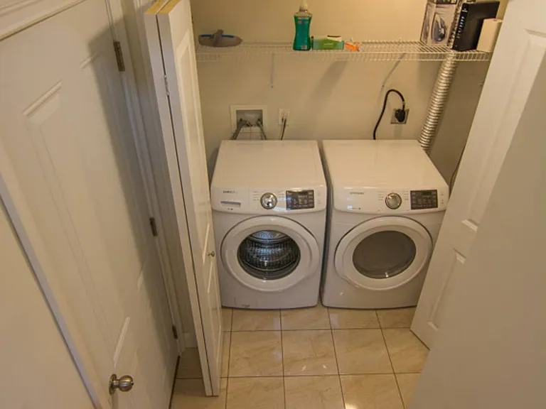 12 Bicknell Ave — Photo 17