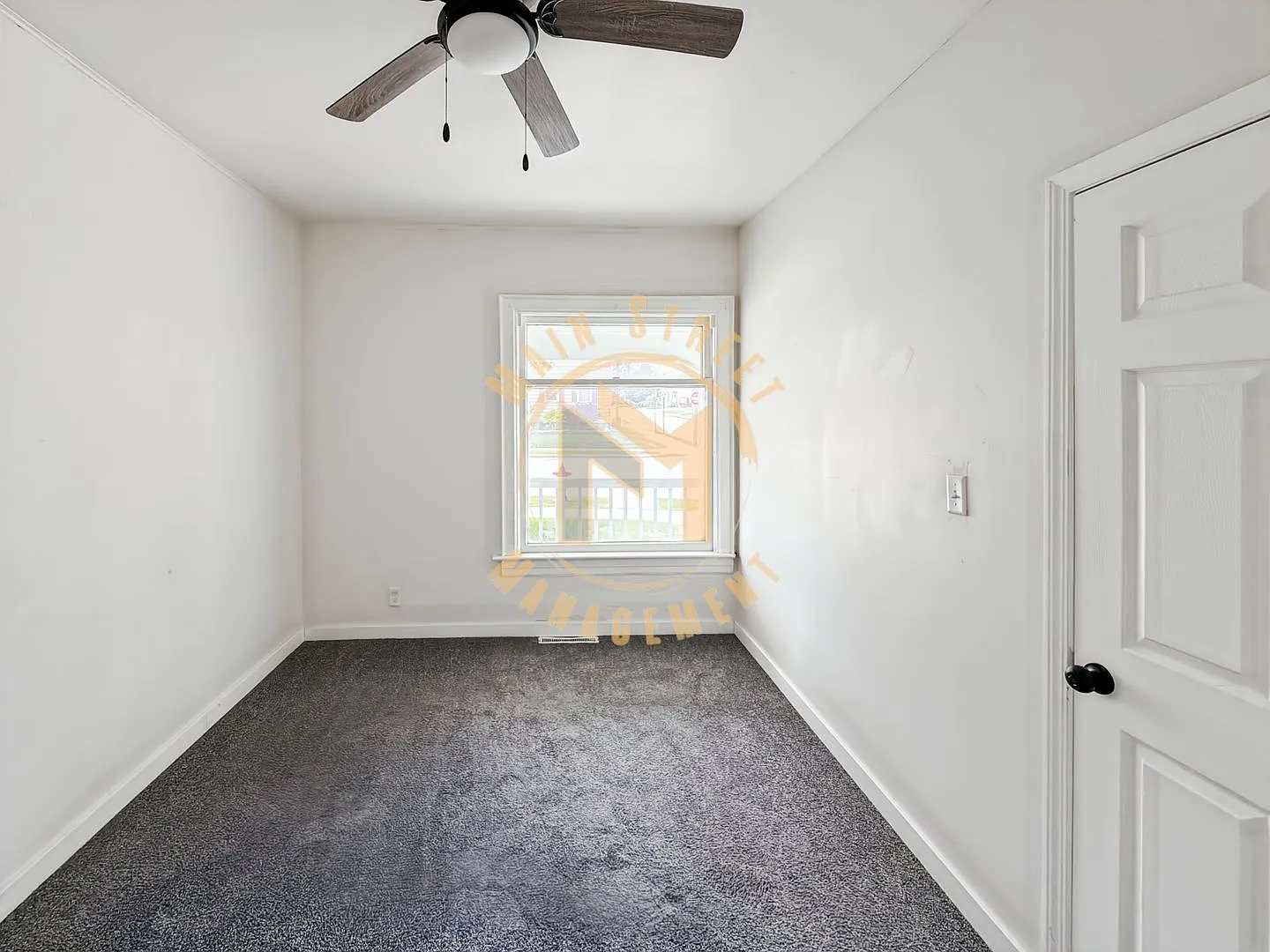 1501 S 10th St. — Photo 4