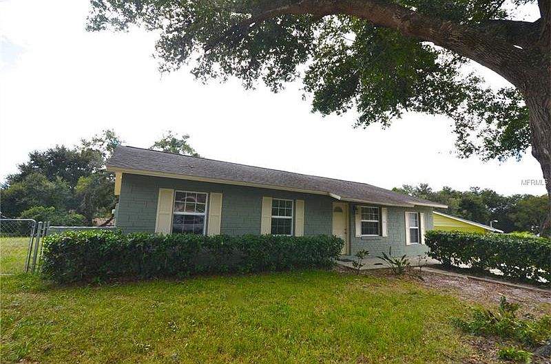 1st image of 322 Penrose Ct