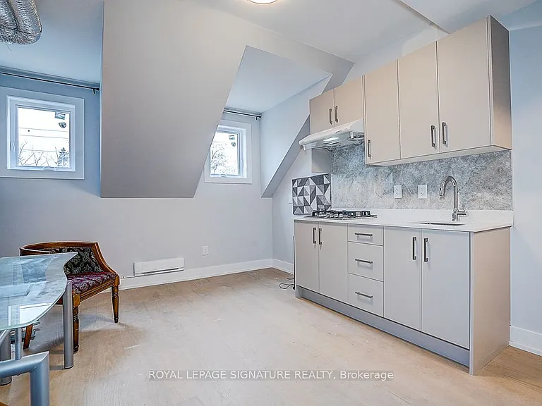252 Annette St #6 — Photo 9