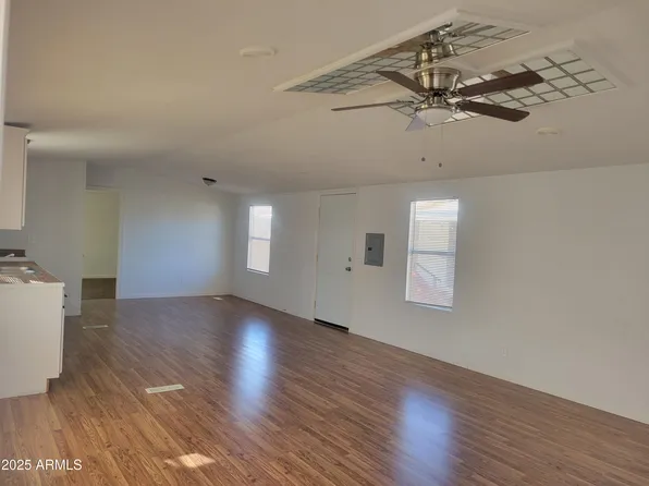 5000 N La Cholla Boulevard #31, Tucson, AZ 85705