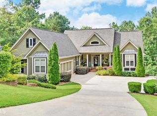 442 Golden Delicious Rd, Clarkesville, GA 30523