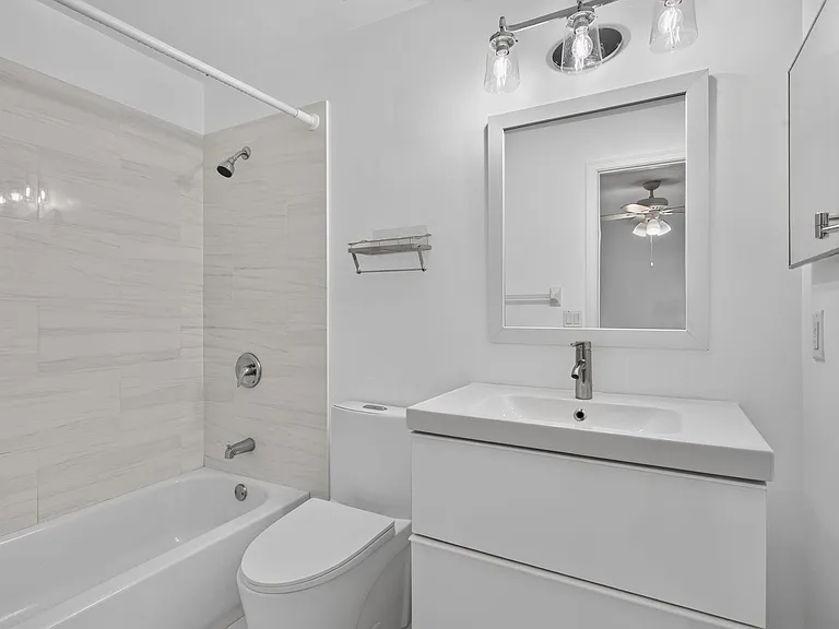 7087 NW 78th Pl — Photo 39