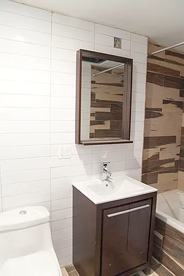 Rented by Loom Group | media 34