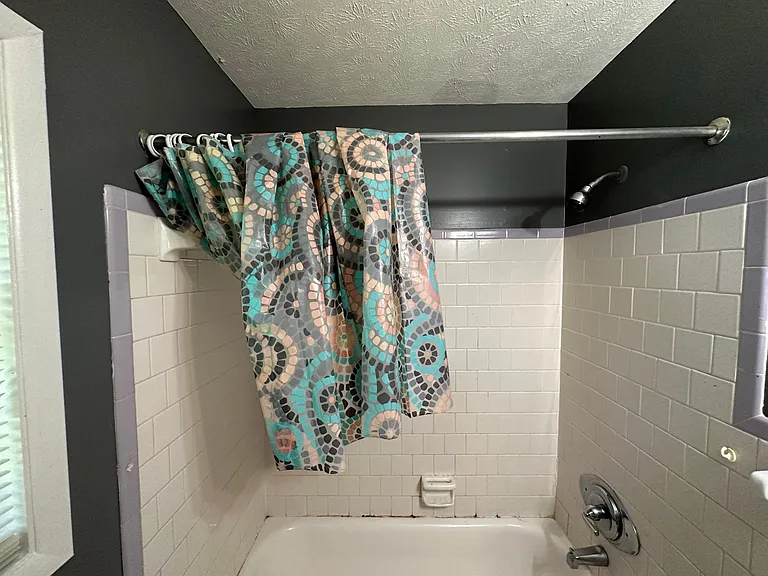 2717 S Wallace Dr — Photo 10