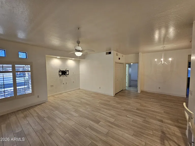 1351 N Pleasant Dr #1108 — Photo 5