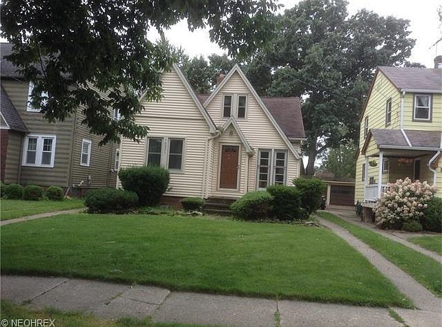 1st image of 16301 Larchwood Ave