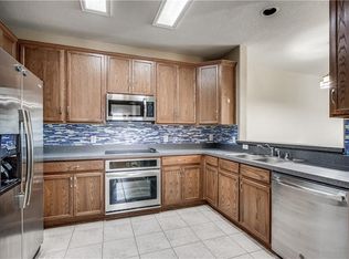 184 Leonard St, Lewisville, TX 75057