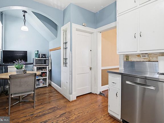 5th image of 705 Winans Way