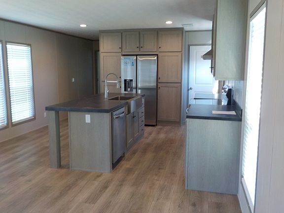 5th image of 11555 Culebra Road Site #609