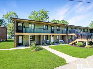 901 Edgewater Dr, Westfield, NY