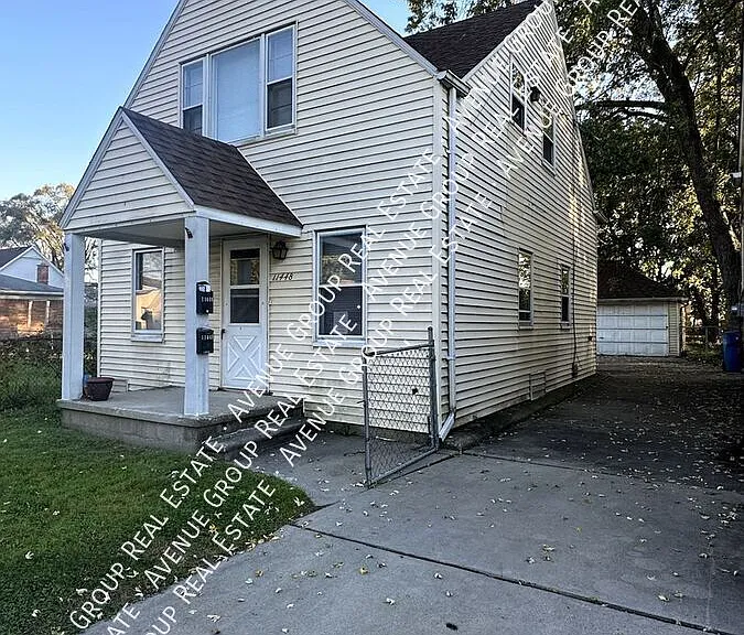 11448 Jackson Ave — Photo 2
