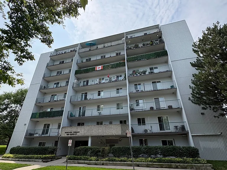 986 Huron St #310 — Photo 1