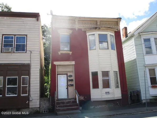 3121 7th Avenue, Troy, NY 12180