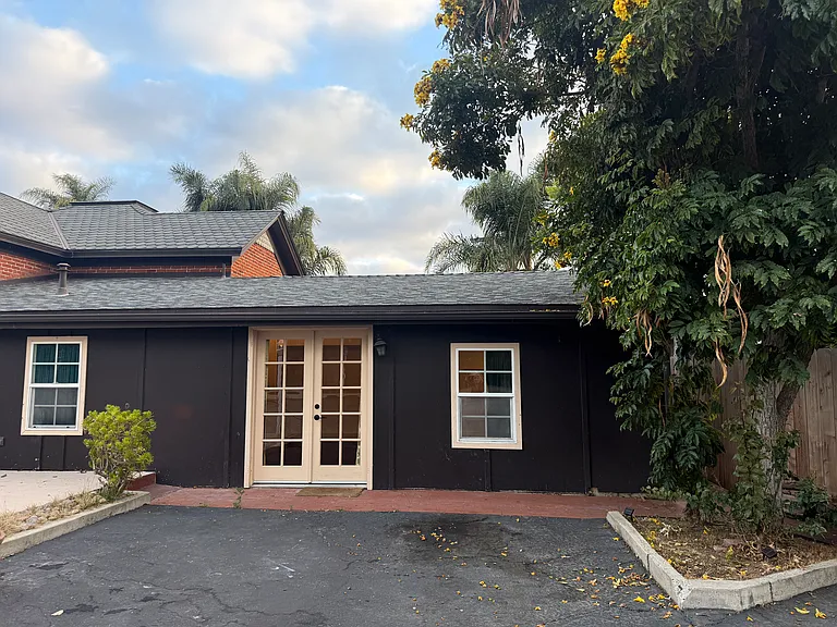 1030 Whaley St — Photo 12