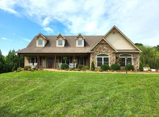 623 Two Bid Rd, Evington, VA 24550