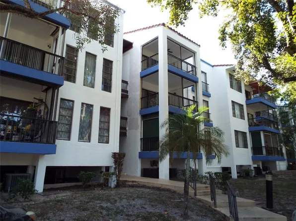 6060 S Falls Circle Drive #225, Lauderhill, FL 33319