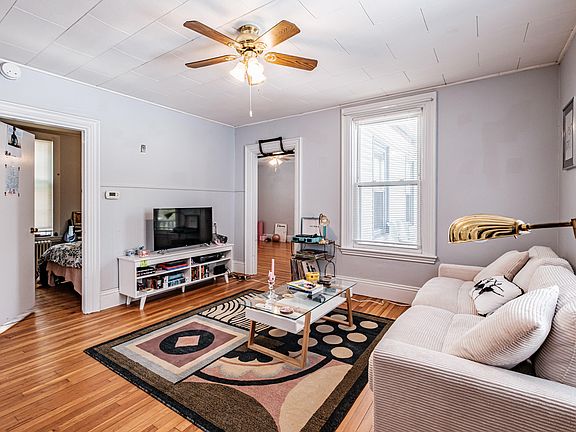 5th image of 33 O'Brion Street