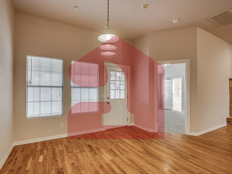 2711 Silvertree Dr — Photo 22