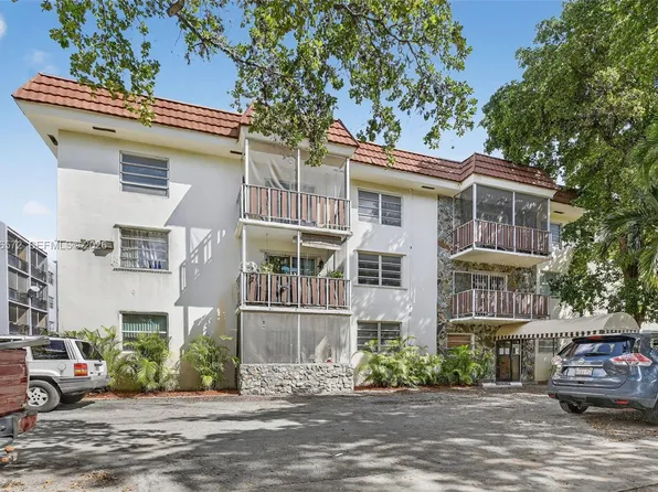 13655 NE 10th Ave APT 101, North Miami, FL 33161