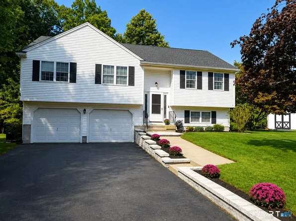 50 Wood Terrace, East Haven, CT 06513