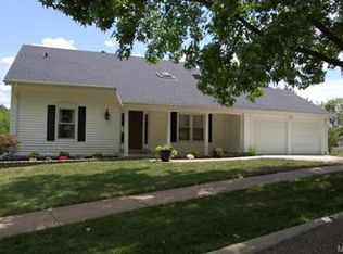 1248 Mautenne Dr, Ballwin, MO 63021