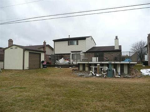 3rd image of 35418 Collingwood Dr