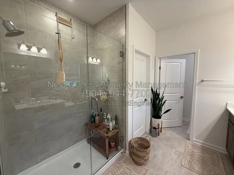 1127 Brook Forest Dr — Photo 28