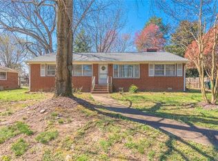 1030 Arizona Dr, Richmond, VA 23224