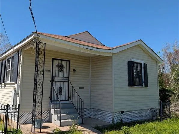 2900 Clouet St, New Orleans, LA 70126