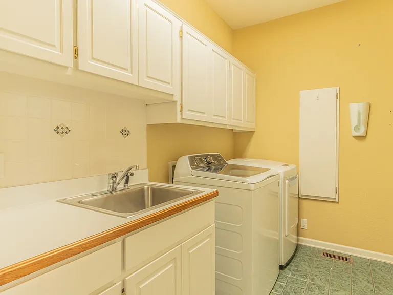 10 Lindura Ln — Photo 13