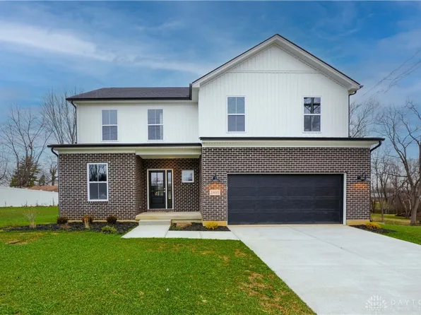 2805 Swigert Rd, Dayton, OH 45440