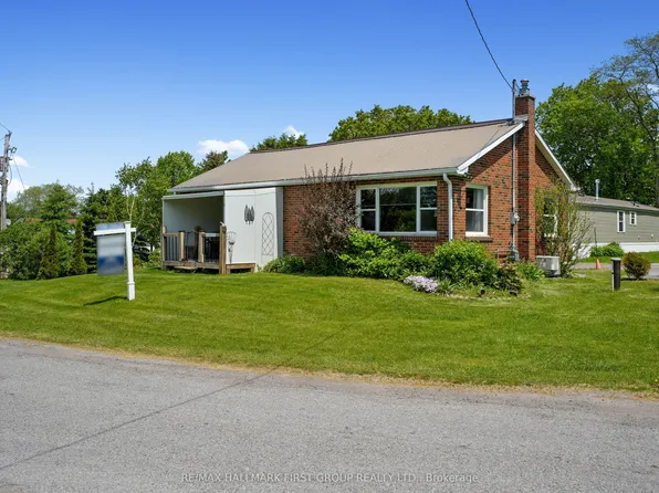 2 Park Ln, Cobourg, ON K9A 3N9