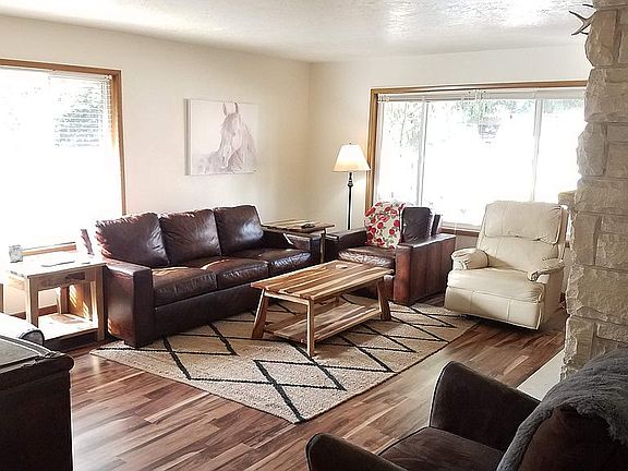 2nd image of 9905 SE 51st Ave