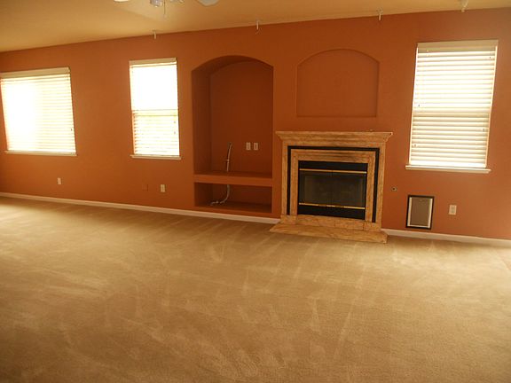 3rd image of 6550 Aster Ct