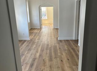 1512 W Taylor St #1, Chicago, IL 60607