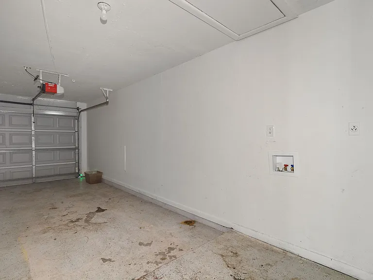 4305 SW Santa Barbara Pl — Photo 16
