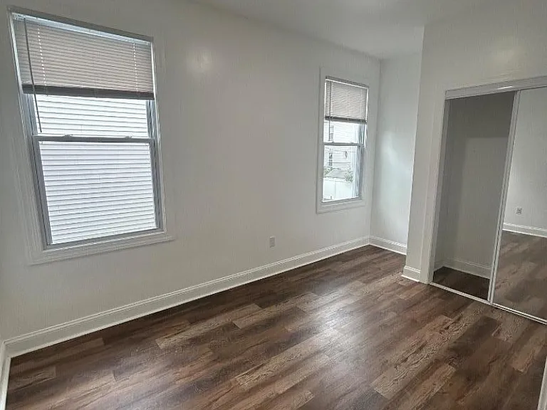 799 Kearny Ave — Photo 14