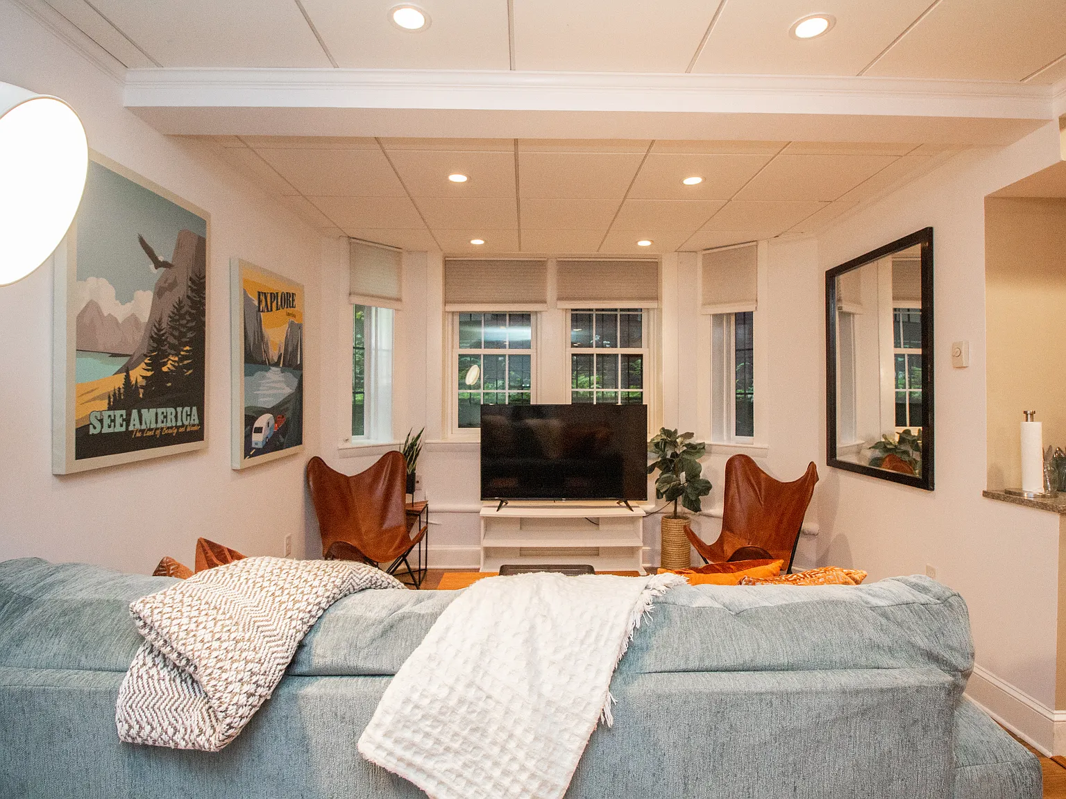 1 bed, 700 sqft, $4,725 — Photo 3