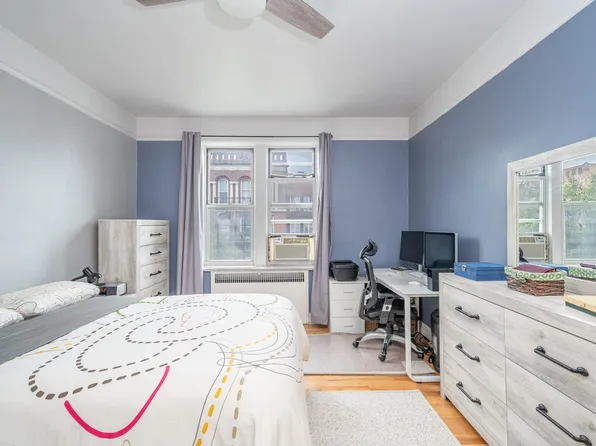 680 West 204th Street image 14 of 19