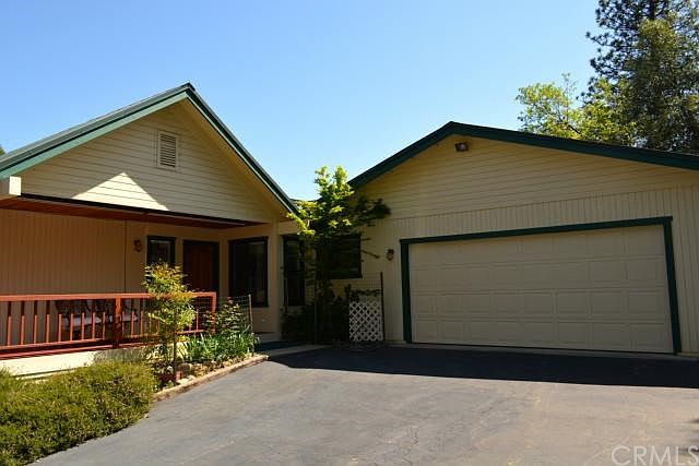 2nd image of 56353 Manzanita Lake Dr