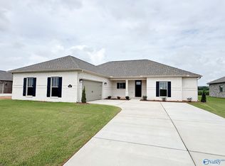 1065 Maplehurst St, Decatur, AL 35603