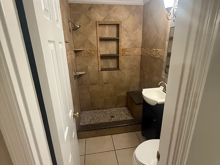3359 E Aldridge Rd — Photo 12