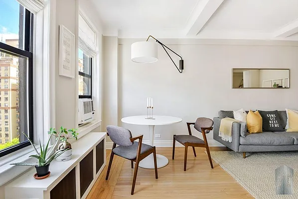 Rented by Skyline Group Real Estate | media 10