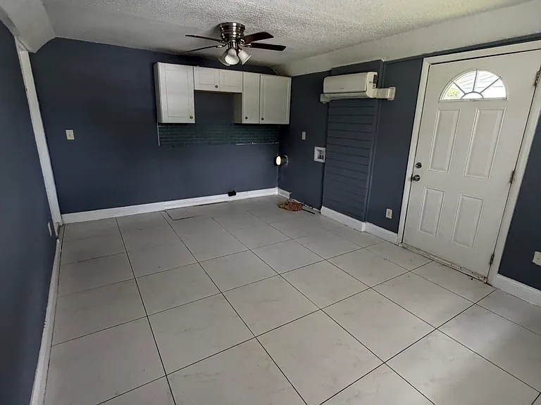 5415 Lori Dr S — Photo 22
