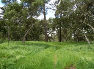 564 Monhollan Rd, Carmel, CA 93923