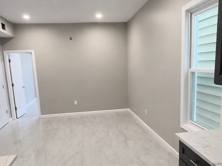 286 Summer Ave #1 — Photo 4