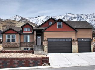 182 N Oh Henry St, Santaquin, UT 84655