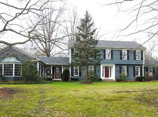 16270 Lucky Bell Ln, Newbury, OH